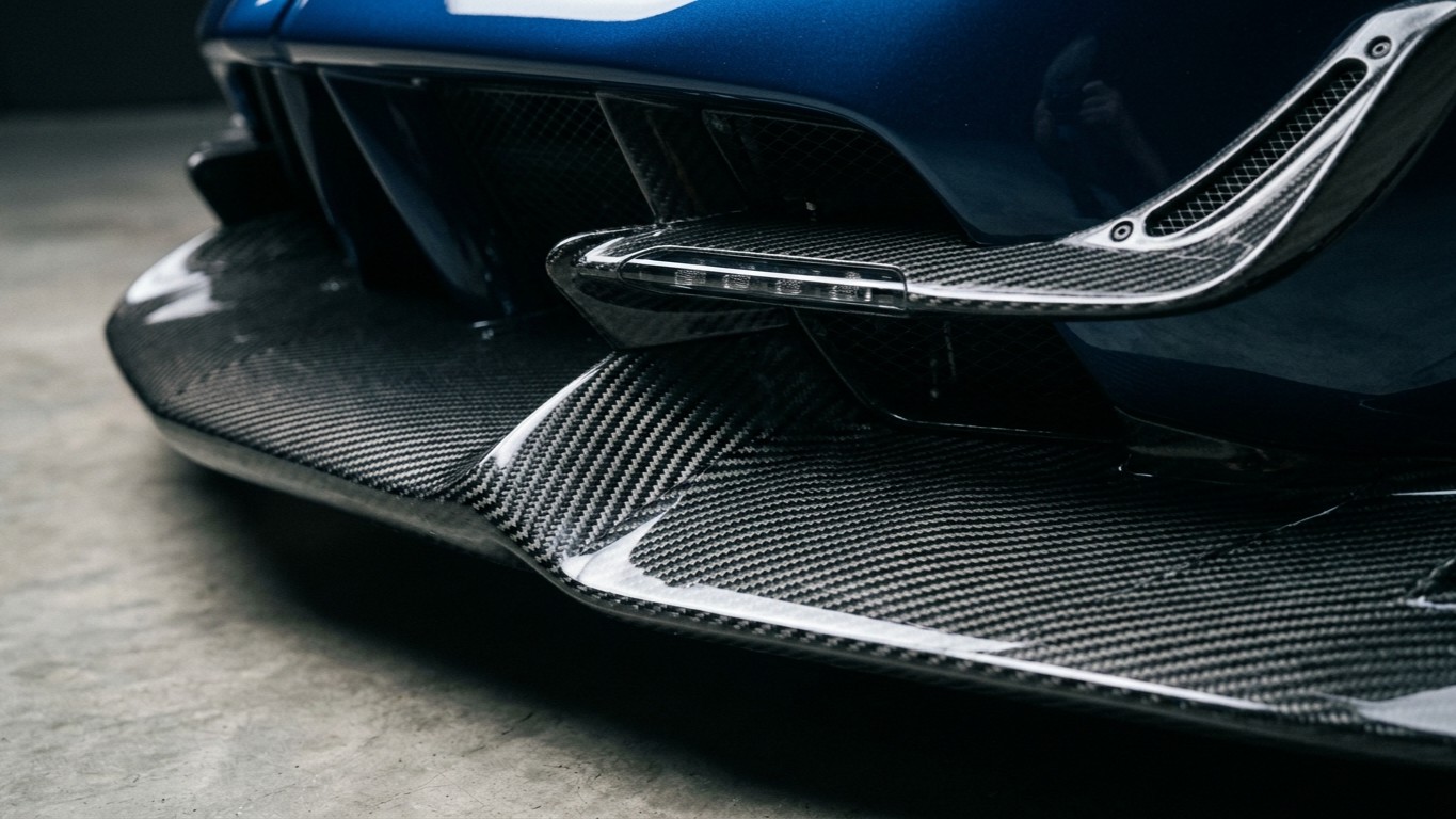 Composite Weave: Prompting Anisotropic Carbon Fiber Geometry and Resin Refraction Optics