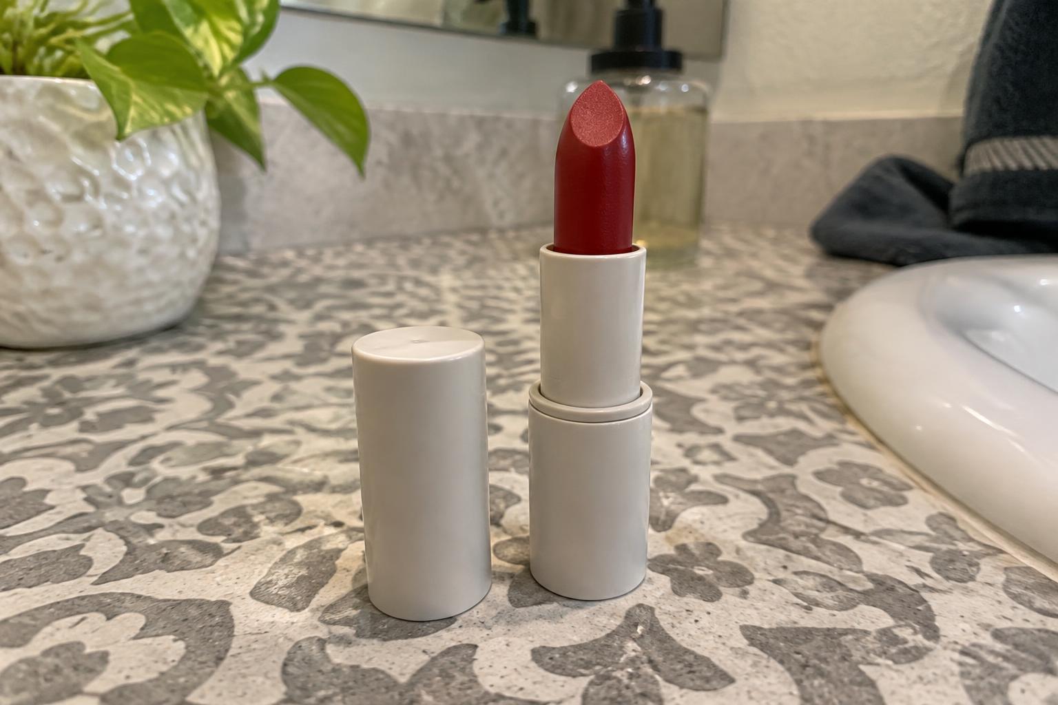 Create Clean Store Packshots (before)