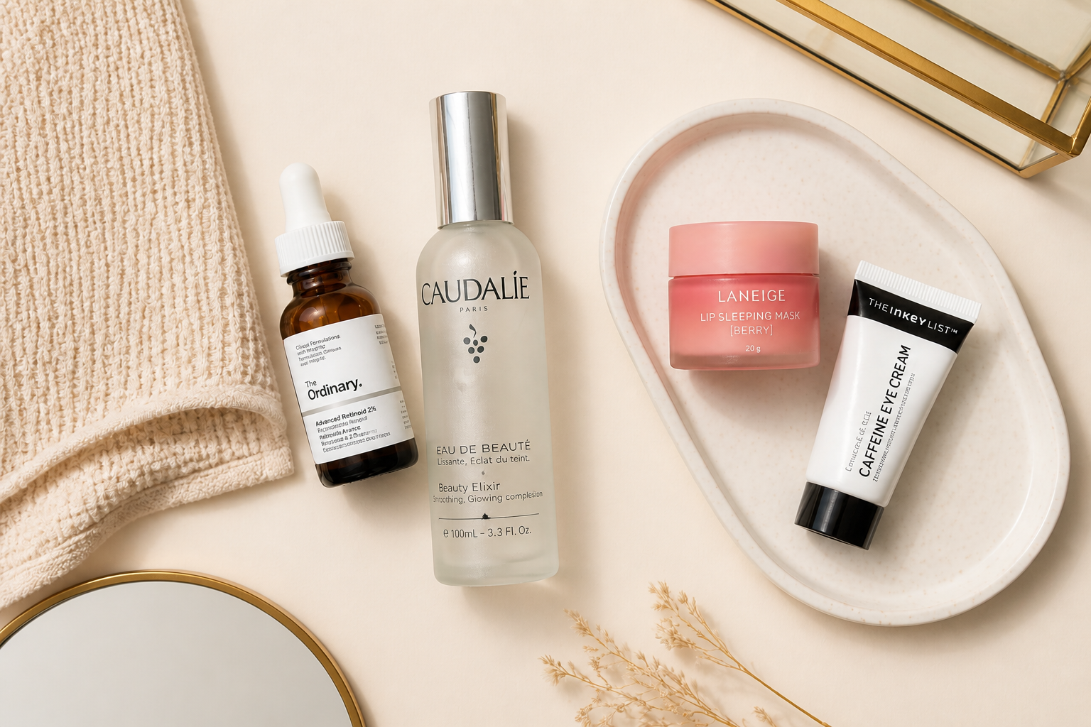 Clean skincare flat lay (after)