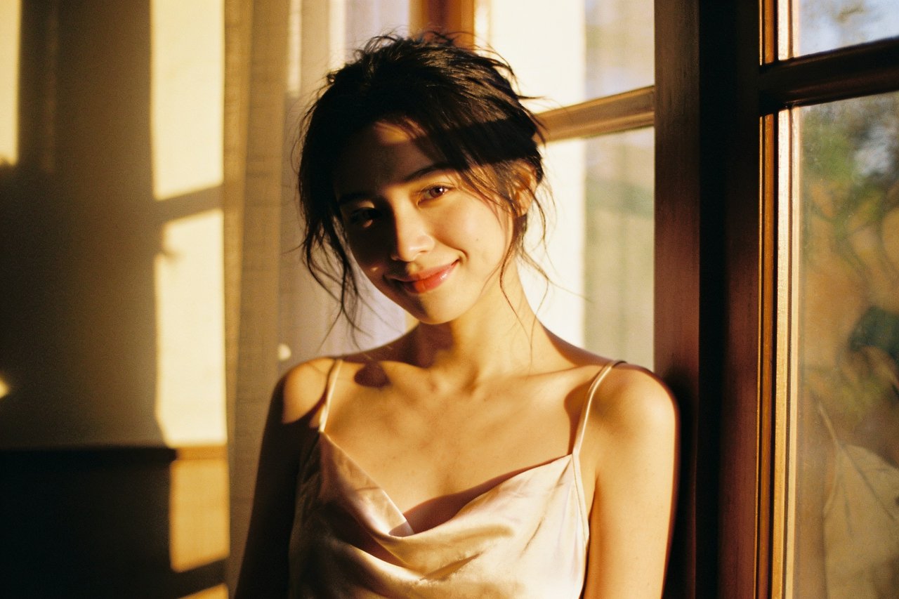 Intimate Portrait Generator