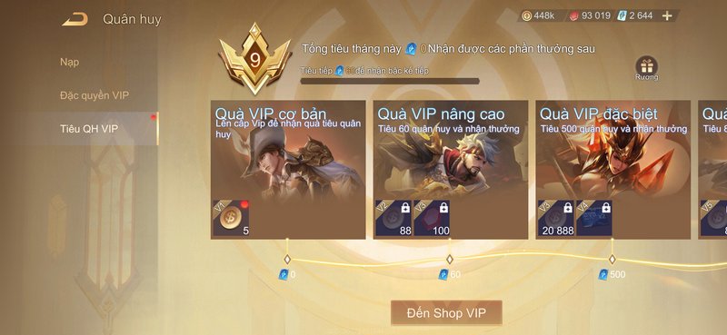 Vietnamese localized mobile MOBA game UI displaying VIP level 9 tiered in-game reward menu